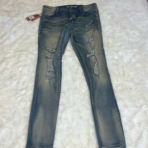 Distressed Skinny Jeans